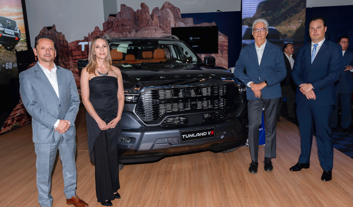 FOTON PRESENTA A LA PRIMERA Y ÚNICA CAMIONETA TURBO DIÉSEL HÍBRIDA DEL ECUADOR EN AUTOMUNDO 2024
