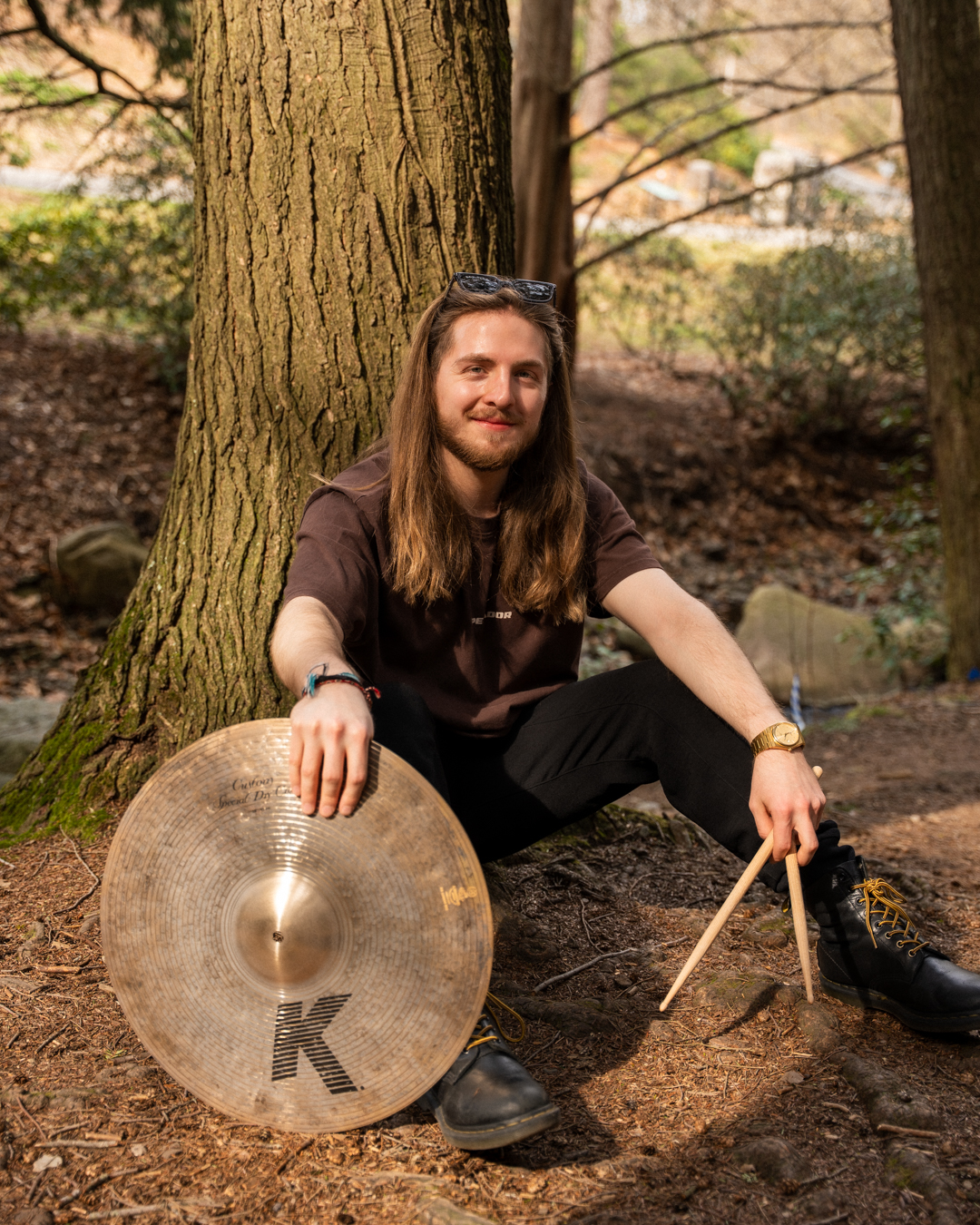 El baterista ecuatoriano Juan Páez se abre paso en bandas que giran por Estados Unidos