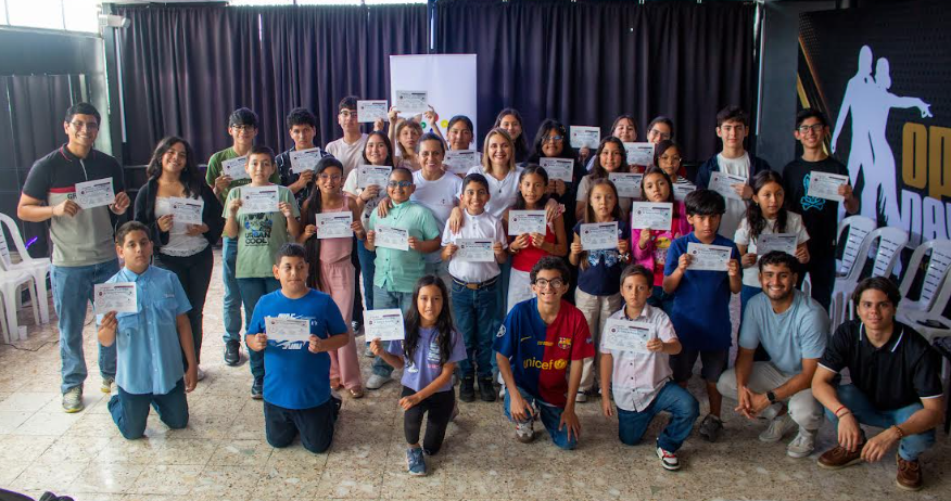 Fundación e-comunicar presenta vacacional 2026 enfocado en comunicación y liderazgo infantil