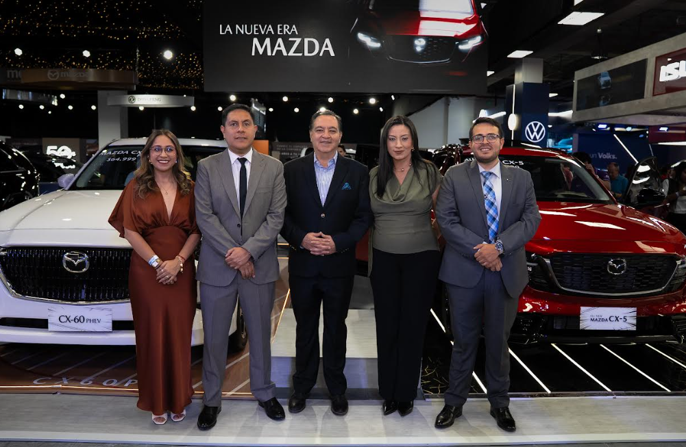 Mazda presenta su primer híbrido enchufable en Ecuador durante el Automundo 2026